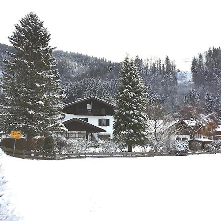 Geraeumiges Domizil Mit Bergblick Und Sauna Oberwoessen Екстер'єр фото