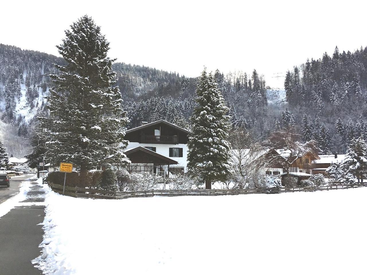 Geraeumiges Domizil Mit Bergblick Und Sauna Oberwoessen Екстер'єр фото